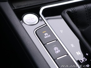 Volkswagen Passat 2,0 TDI DSG IQ Light 1.Ma 2022