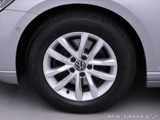 Volkswagen Passat 2,0 TDI DSG IQ Light 1.Ma 2022
