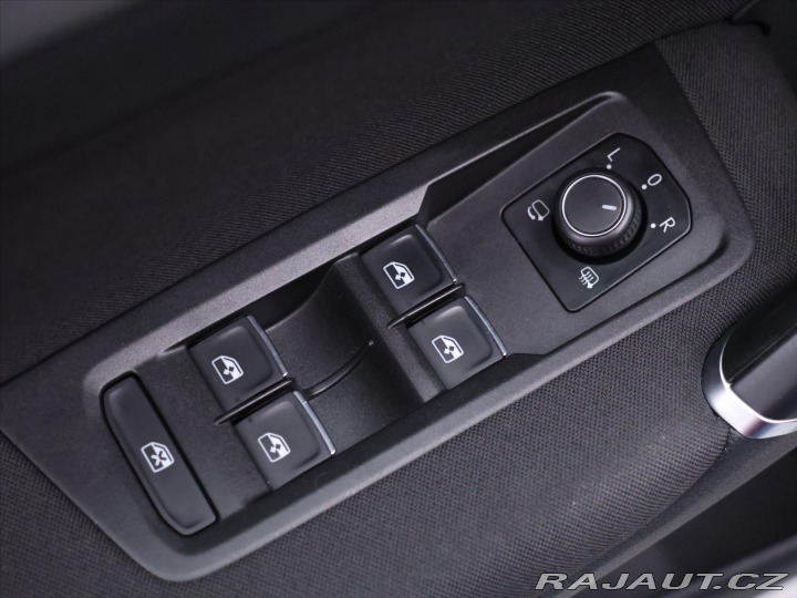 Volkswagen Touran 2,0 TDI 110kW HighLine LE 2016