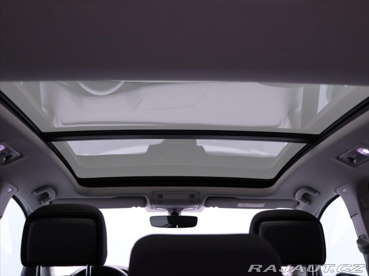 Volkswagen Touran 2,0 TDI 110kW HighLine LE 2016