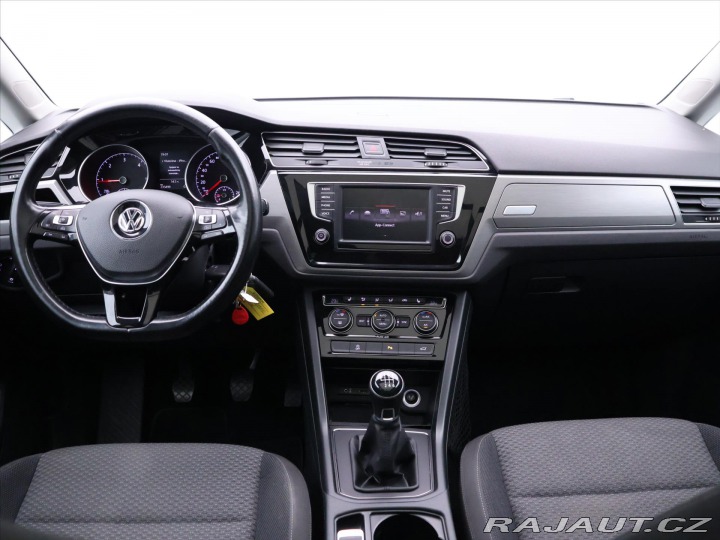 Volkswagen Touran 2,0 TDI 110kW HighLine LE 2016
