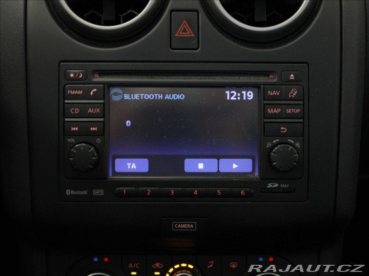 Nissan Qashqai 1,6 dCi Qashqai Akční CEN 2012