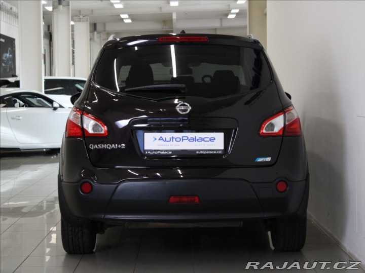 Nissan Qashqai 1,6 dCi Qashqai Akční CEN 2012