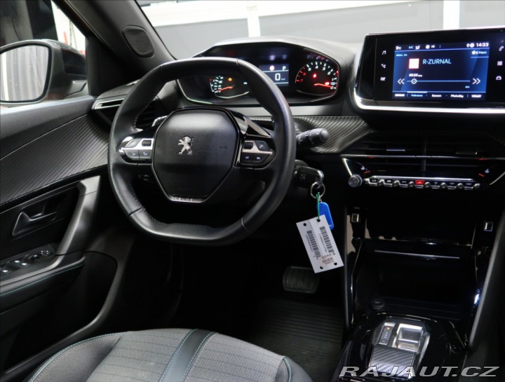 Peugeot 2008 1,2 ALLURE AT KAMERA 360° 2023