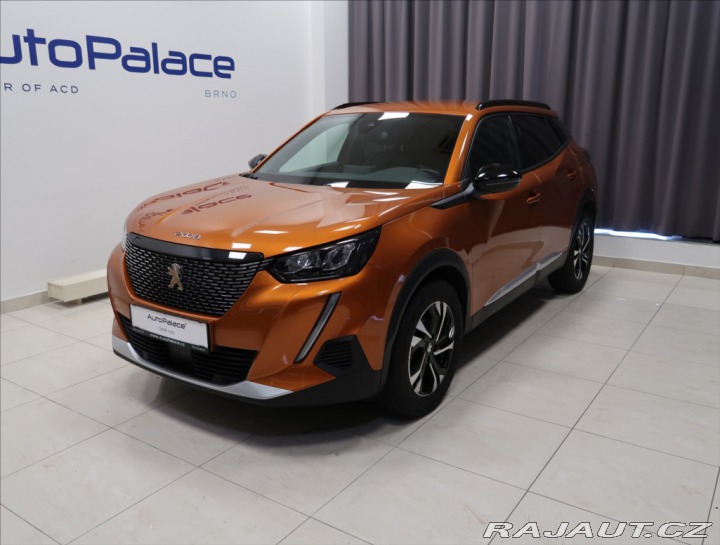 Peugeot 2008 1,2 ALLURE AT KAMERA 360° 2023