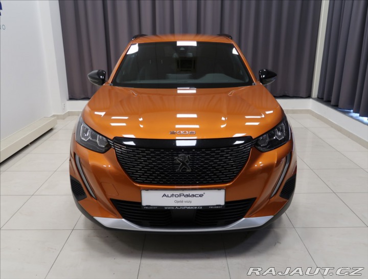 Peugeot 2008 1,2 ALLURE AT KAMERA 360° 2023