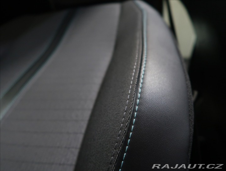 Peugeot 2008 1,2 ALLURE AUT 2023