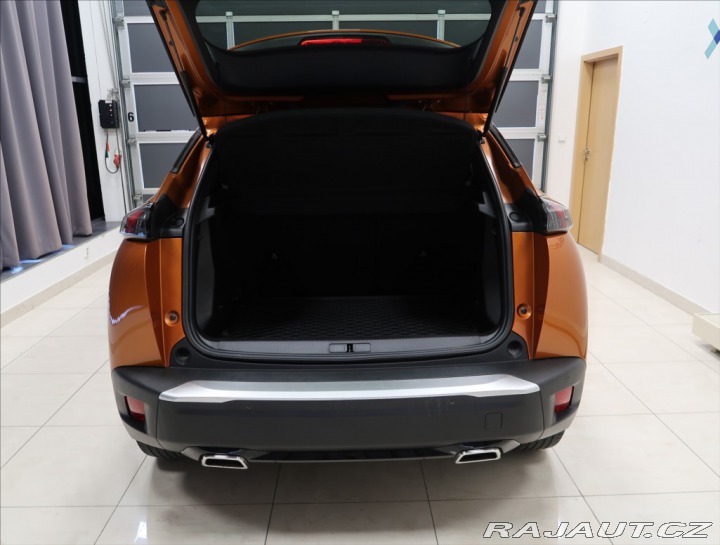 Peugeot 2008 1,2 ALLURE AUT 2023