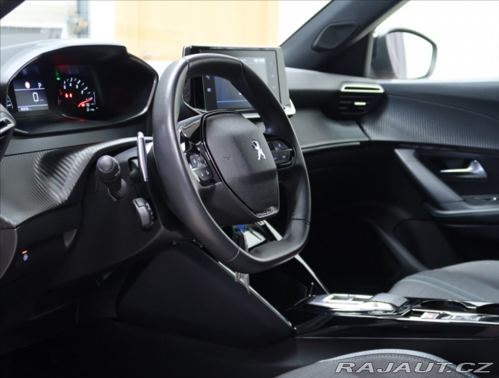 Peugeot 2008 1,2 ALLURE AT KAMERA 360° 2023