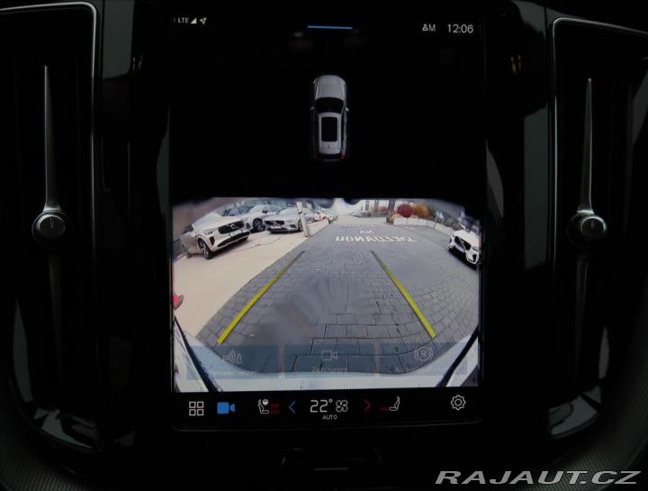 Volvo XC60 2,0 B4 AWD AUT CORE 2024