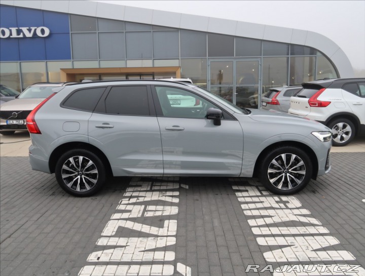 Volvo XC60 2,0 B4 AWD AUT CORE 2024