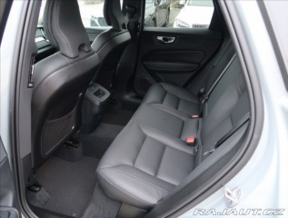 Volvo XC60 2,0 B4 AWD AUT CORE 2024