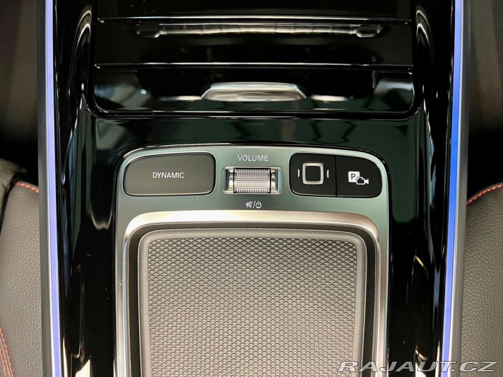 Mercedes-Benz GLB 200d 8G-DCT 4M AMG, WEBAS 2025