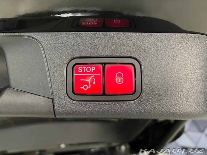 Mercedes-Benz GLB 200d 8G-DCT 4M AMG, WEBAS 2025