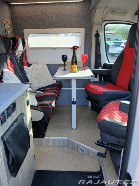 Citroën Jumper 2,0 Obytná vestavba 2017