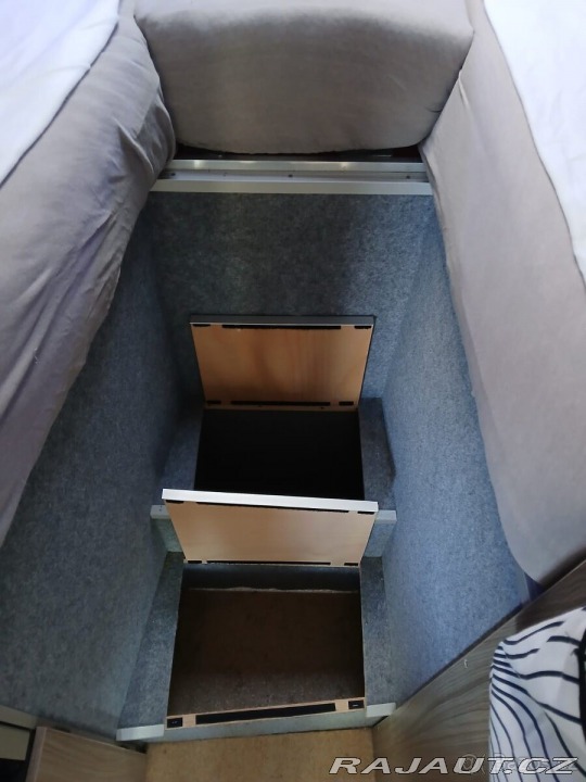 Citroën Jumper 2,0 Obytná vestavba 2017