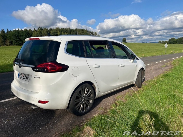 Opel Zafira 2,0 1800
