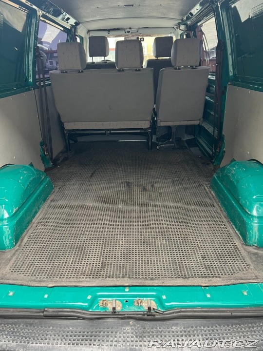 Volkswagen T-Cross 2,5 TDi 65 kW long 2002