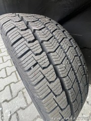 Volkswagen T-Cross 2,5   TDi 65 kW long 2002