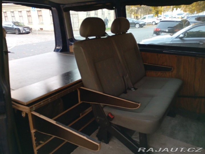 Volkswagen Transporter 2,5 T5 2004