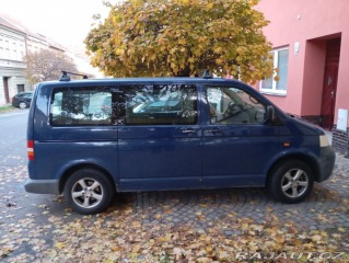 Volkswagen Transporter 2,5   T5 2004