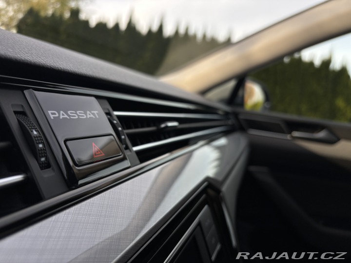 Volkswagen Passat Variant, EVO REZERVACE 2022