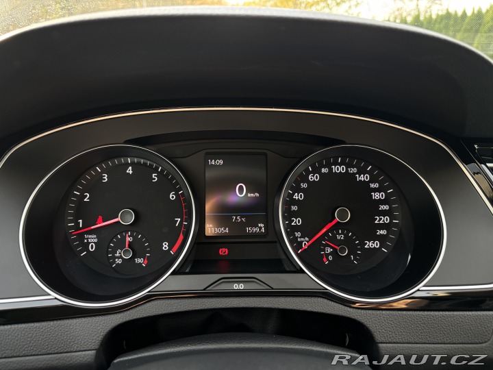 Volkswagen Passat Variant, EVO REZERVACE 2022