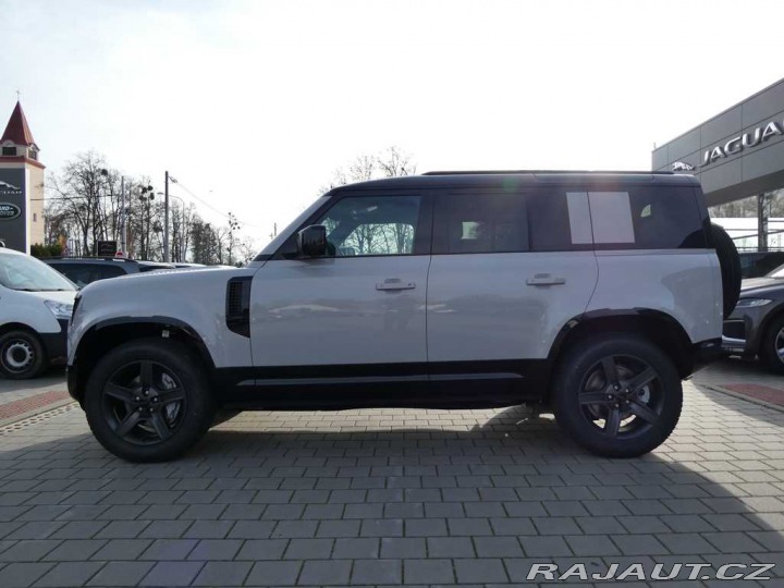 Land Rover Defender 110 3,0 X-Dynamic SE D350 2025