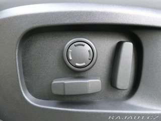 Land Rover Defender 110 3,0 X-Dynamic SE D350 2025