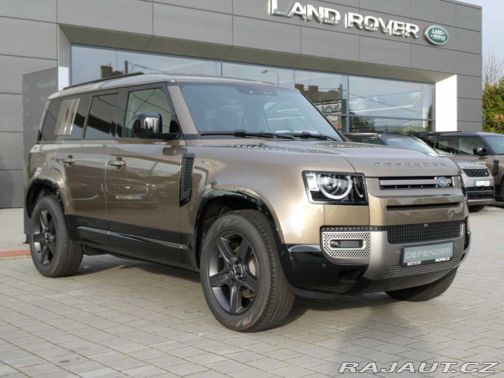 Land Rover Defender 110 3,0 X-Dynamic SE D250 2026