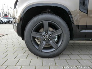 Land Rover Defender 110 3,0 X-Dynamic SE D250 2025