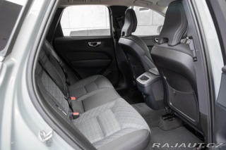Volvo XC60 B4 AWD CORE*DPH*ČR 1.MAJ* 2023