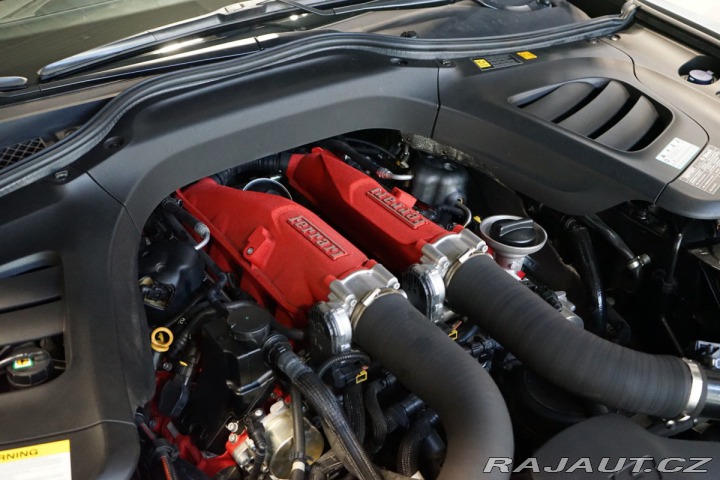 Ferrari Ostatní modely GTC4 Lusso T*GRIGIO TITANIO*CARBON*J 2017