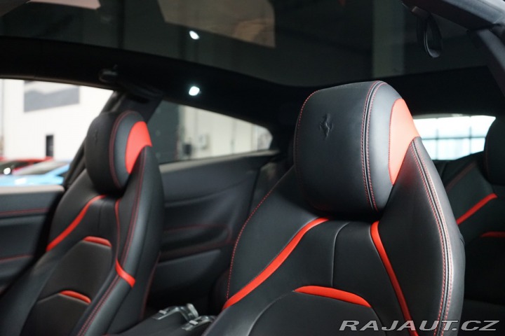 Ferrari Ostatní modely GTC4 Lusso T*GRIGIO TITANIO*CARBON*J 2017