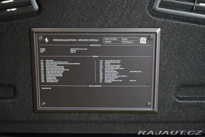 Ferrari Ostatní modely GTC4 Lusso T*GRIGIO TITANIO*CARBON*J 2017