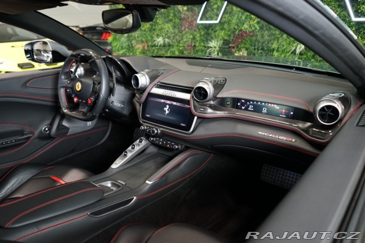 Ferrari Ostatní modely GTC4 Lusso T*GRIGIO TITANIO*CARBON*J 2017