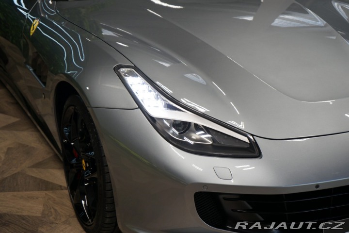 Ferrari Ostatní modely GTC4 Lusso T*GRIGIO TITANIO*CARBON*J 2017