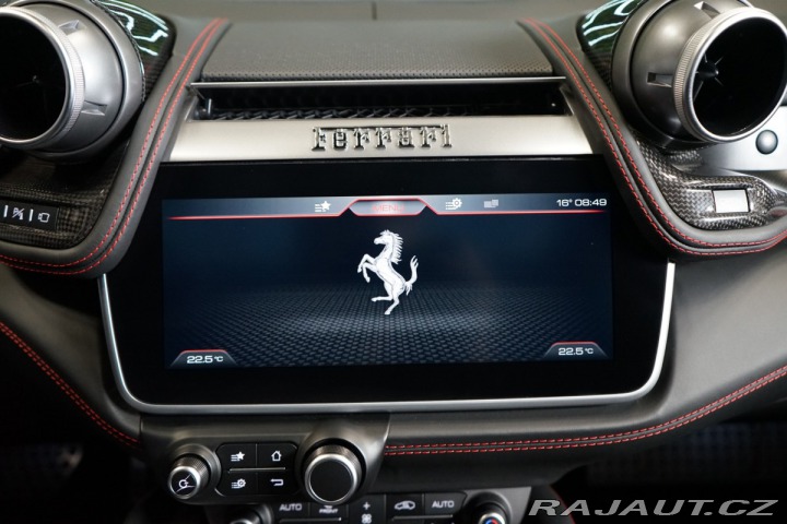 Ferrari Ostatní modely GTC4 Lusso T*GRIGIO TITANIO*CARBON*J 2017