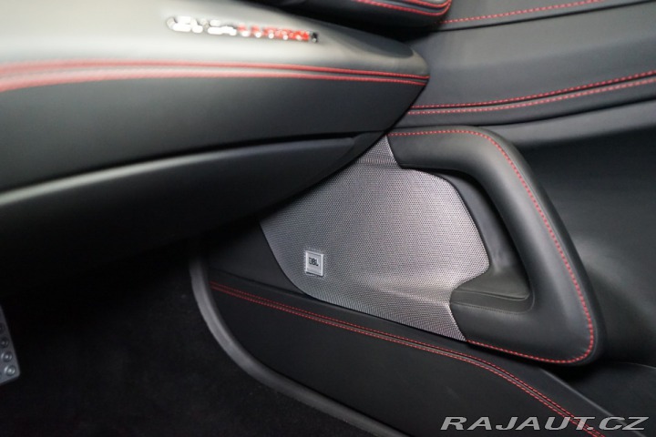 Ferrari Ostatní modely GTC4 Lusso T*GRIGIO TITANIO*CARBON*J 2017