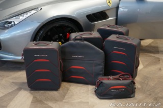 Ferrari Ostatní modely GTC4 Lusso T*GRIGIO TITANIO*CARBON*J 2017