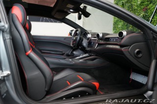 Ferrari Ostatní modely GTC4 Lusso T*GRIGIO TITANIO*CARBON*J 2017