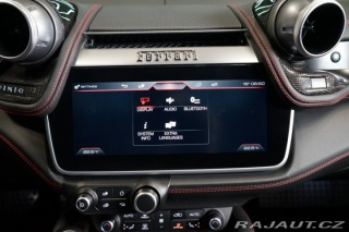 Ferrari Ostatní modely GTC4 Lusso T*GRIGIO TITANIO*CARBON*J 2017