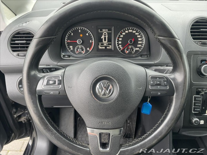 Volkswagen Caddy 2,0 TDi 103kw MAXI Editio 2011