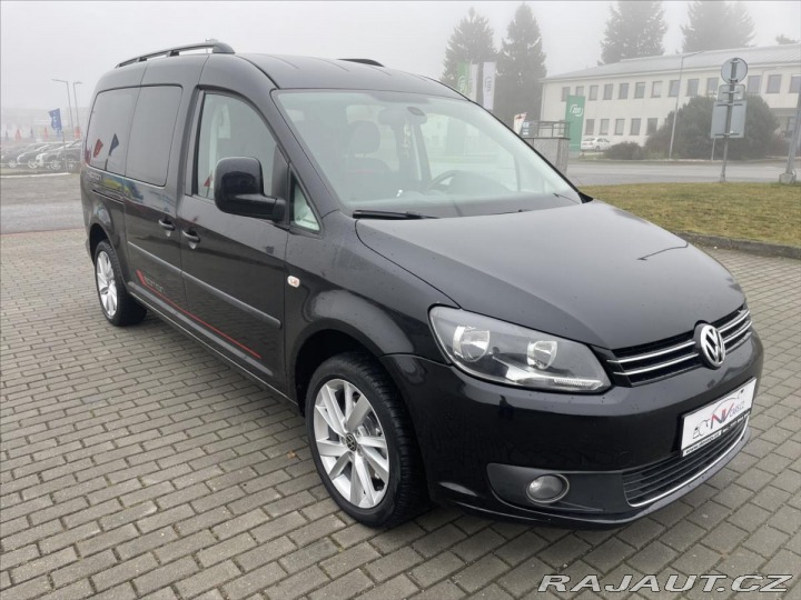 Volkswagen Caddy 2,0 TDi 103kw MAXI Editio 2011
