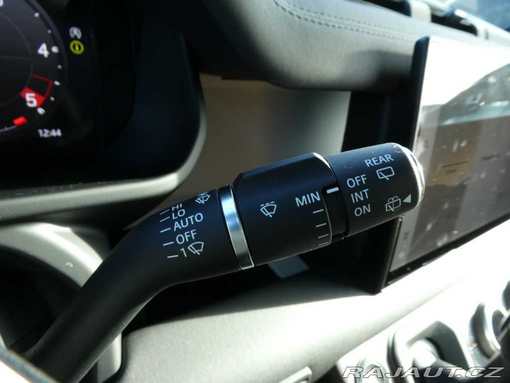 Land Rover Defender 110 3,0 S D200 2025