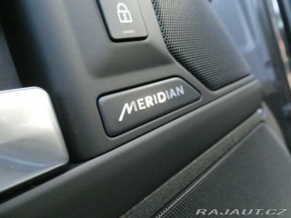 Land Rover Defender 110 3,0 S D200 2025