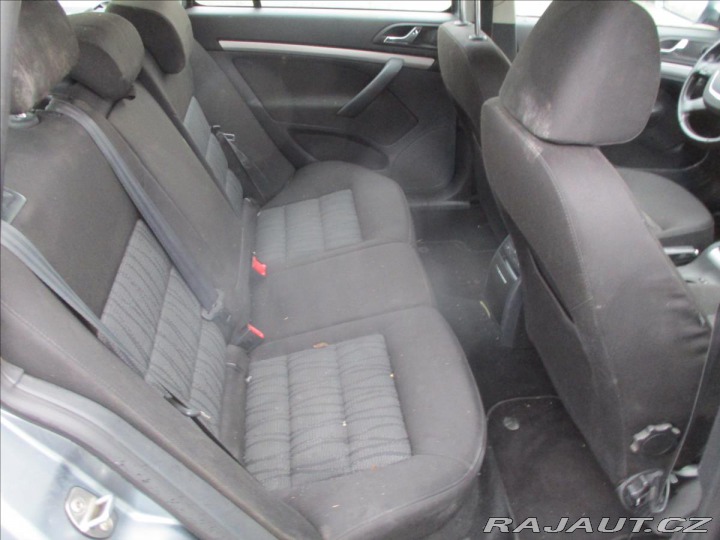 Škoda Octavia 2,0 TDi CR 103kw 4x4 bez 2011