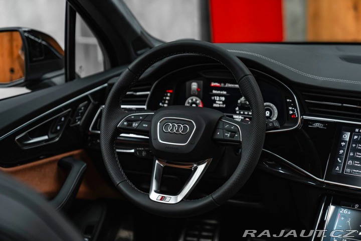 Audi Q7 BANG & OLUFSEN, ZADNÁ 1800