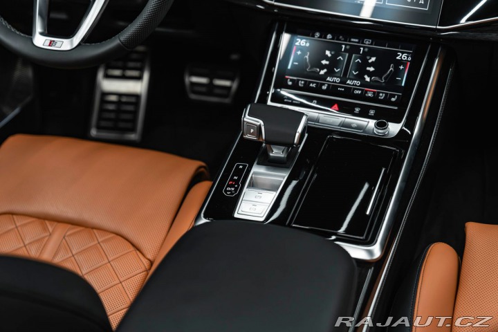 Audi Q7 BANG & OLUFSEN, ZADNÁ 1800