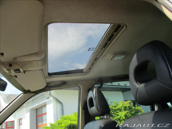 Nissan Terrano 3,0 Di 113kw 4x4 Tažné, k 2004